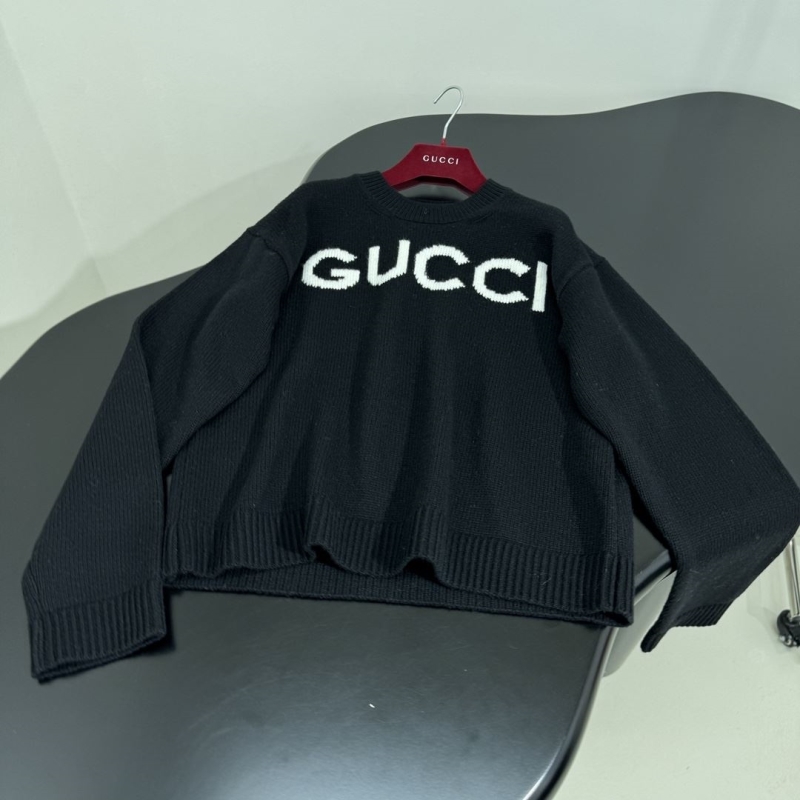 Gucci Sweaters